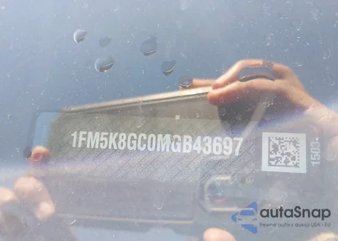 2021 Ford Explorer St z USA, uszkodzony, nr VIN 1FM5K8GC0MGB43697